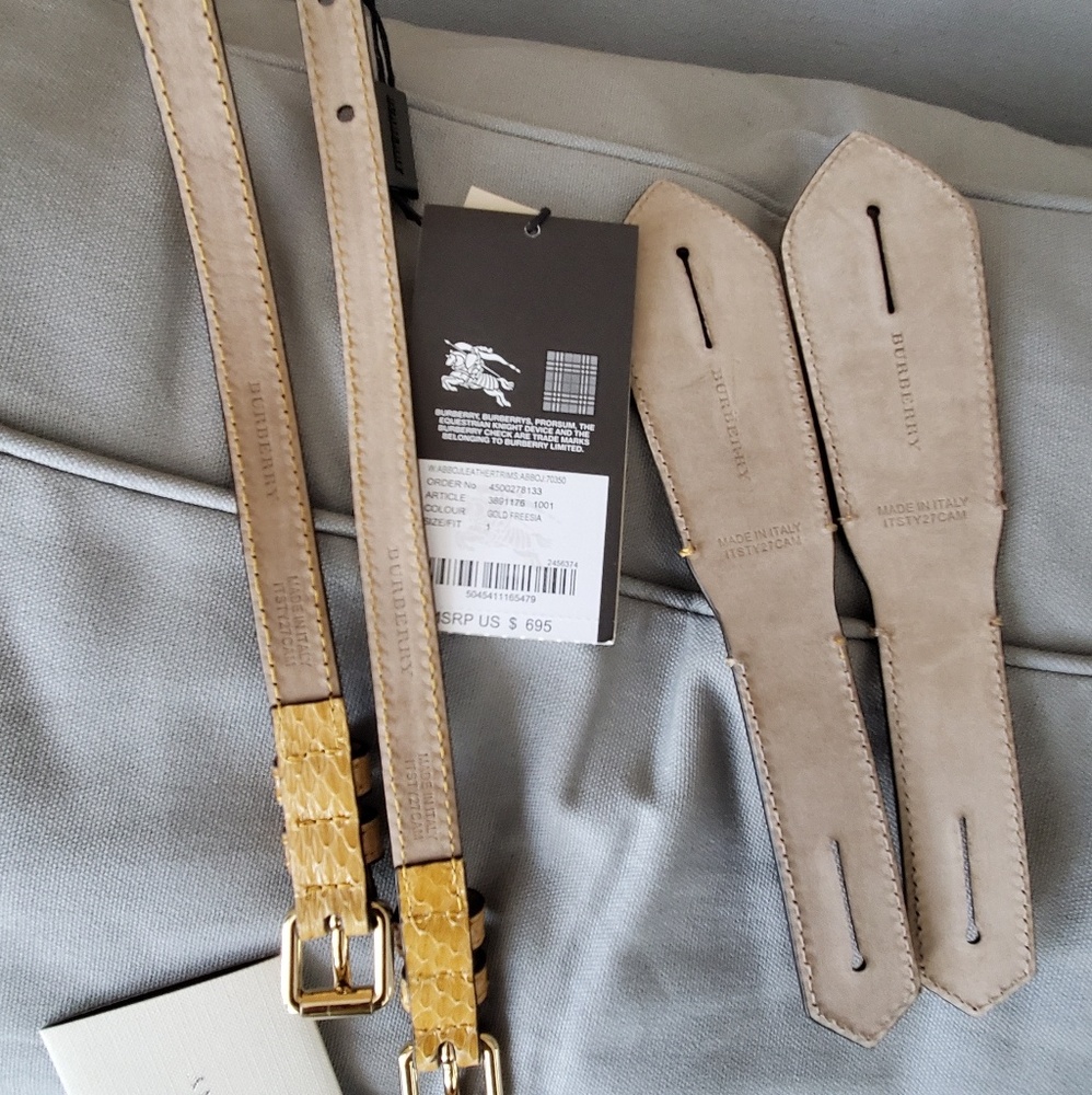 Burberry - Picture 2 of 6
